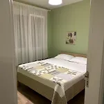 Rezidenca Kalter Durres * Golem (Tirana)