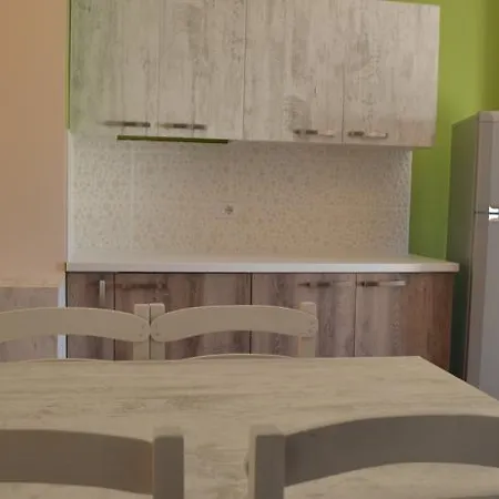 Rezidenca Kalter Durres * Golem (Tirana)