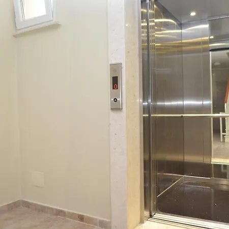 Appartement Rezidenca Kalter Durres